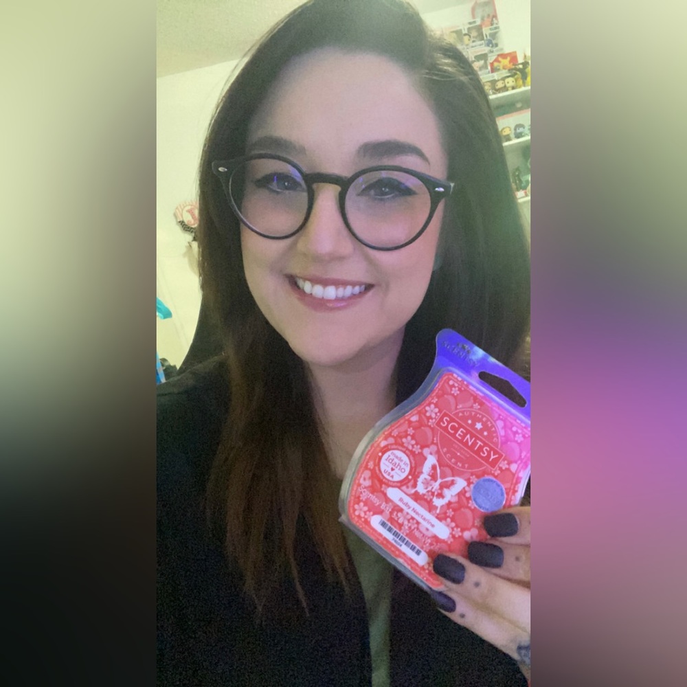 Meet your Posher, Jenna